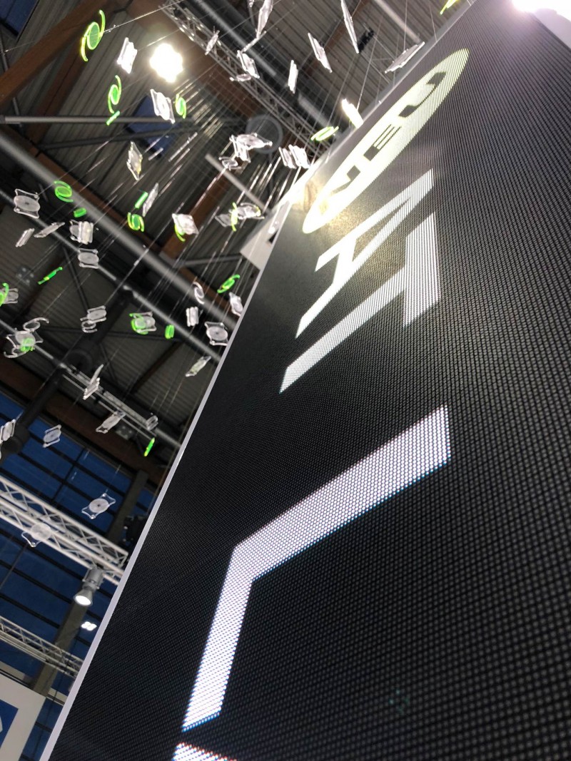 IOL-Modelle, LED-Screen, Video-Animation