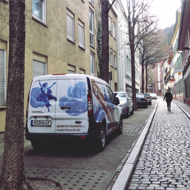 Autobeklebung mit Engeln und Wolken